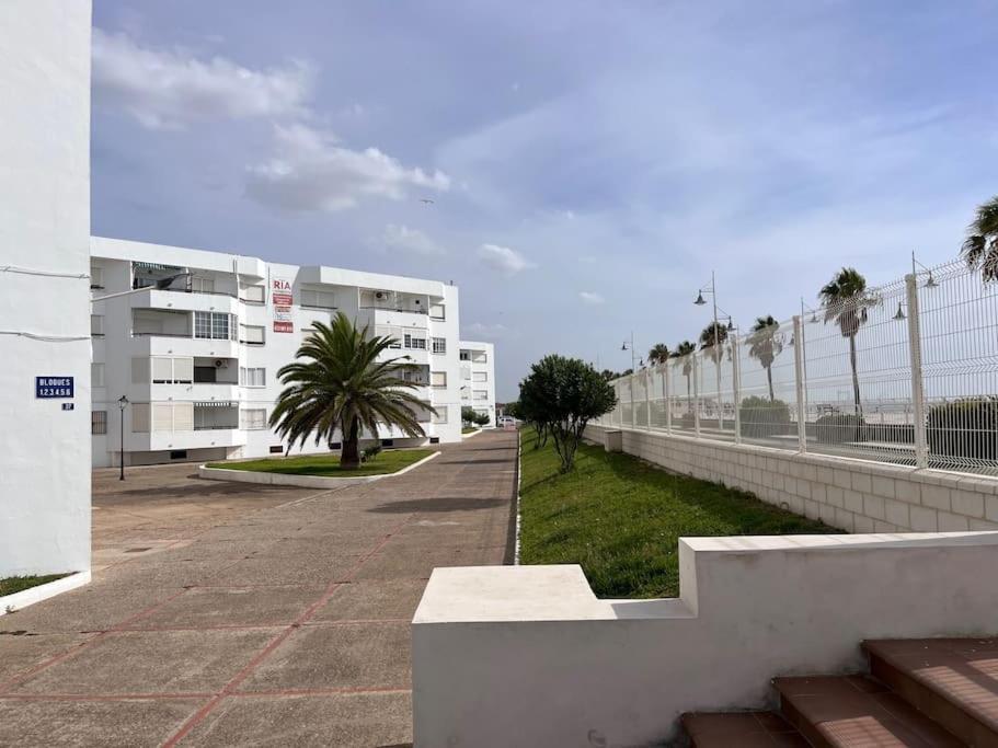 Apto. En La Playa Del Parque Natural Los Turunos เอลปูแอร์โต เด ซานตามาริอา ภายนอก รูปภาพ